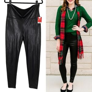 Spanx Shapewear Preppy Basic Faux Leather High Waisted Leggings Black 2X Petite